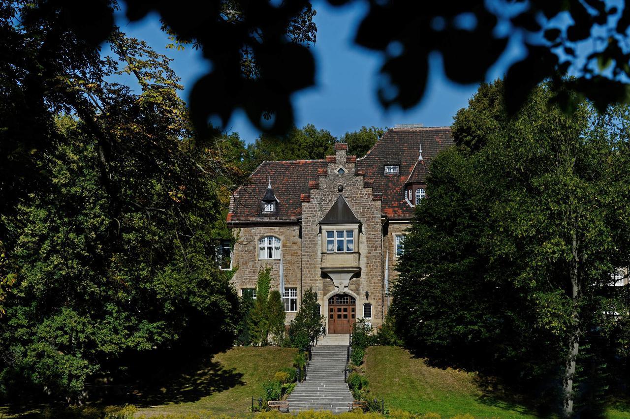 Schlosshotel Villa Westerberge Aschersleben Dış mekan fotoğraf
