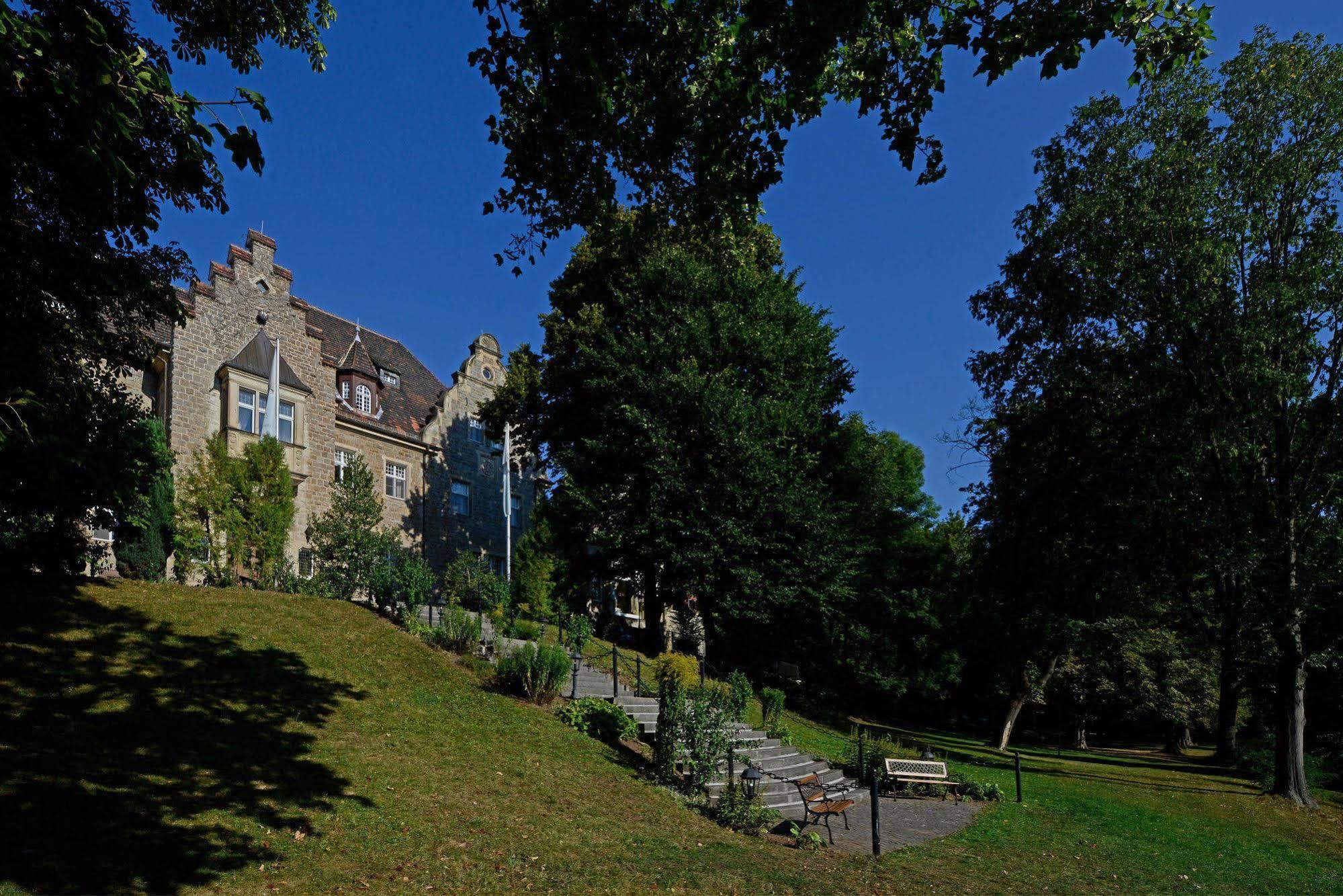 Schlosshotel Villa Westerberge Aschersleben Dış mekan fotoğraf