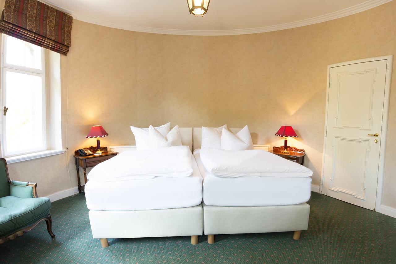 Schlosshotel Villa Westerberge Aschersleben Dış mekan fotoğraf